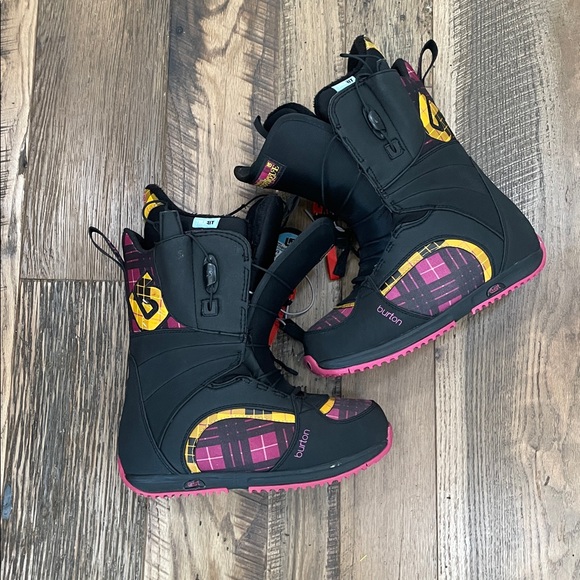 Burton Imprint Snowboard boots Wm 7 - Picture 1 of 11